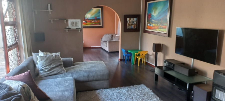 5 Bedroom Property for Sale in Beacon Bay North Eastern Cape